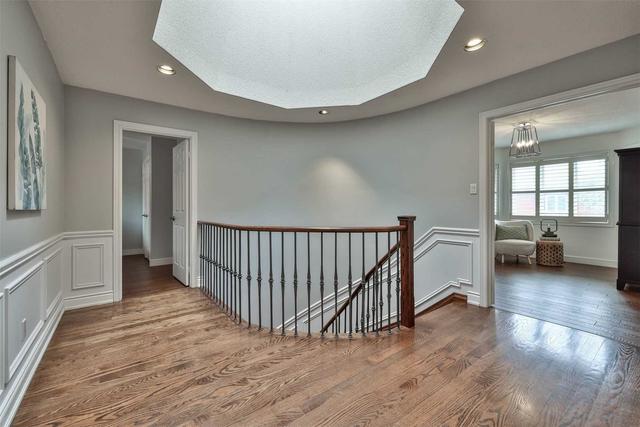 146 Kearney Dr, House detached with 4 bedrooms, 4 bathrooms and 4 parking in Ajax ON | Image 5