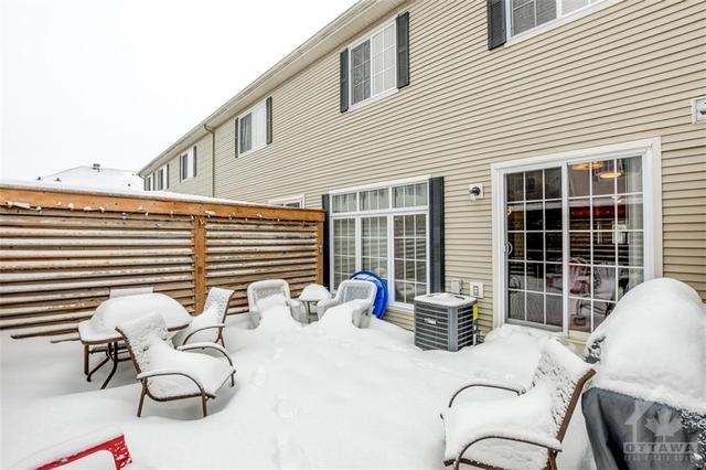 154 Patriot Place, Townhouse with 3 bedrooms, 3 bathrooms and 3 parking in Ottawa ON | Image 24
