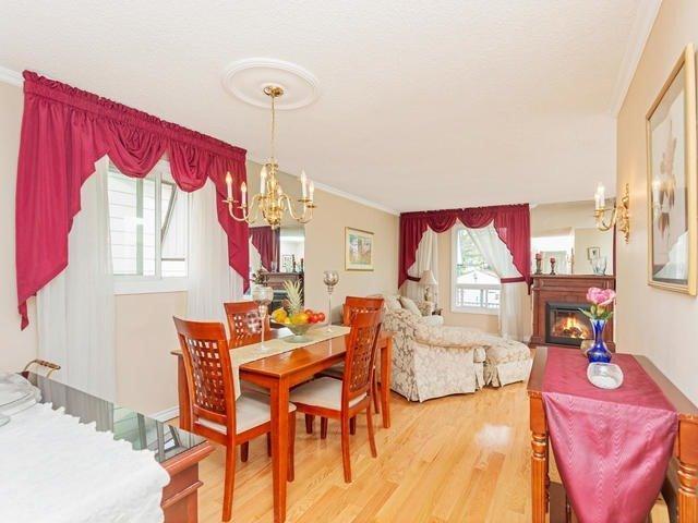 264 Hansen Rd N, House detached with 3 bedrooms, 3 bathrooms and 3 parking in Brampton ON | Image 6