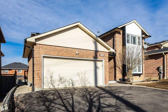 220 Langstaff Rd W, House detached with 4 bedrooms, 4 bathrooms and 5 parking in Richmond Hill ON | Image 34