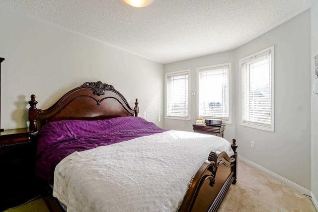 24 - 50 Hillcrest Ave, Townhouse with 3 bedrooms, 3 bathrooms and 2 parking in Brampton ON | Image 15