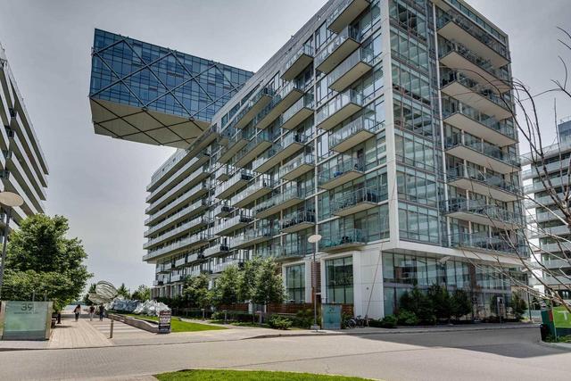 Th102 - 29 Queens Quay E, Townhouse with 3 bedrooms, 4 bathrooms and 1 parking in Toronto ON | Image 1