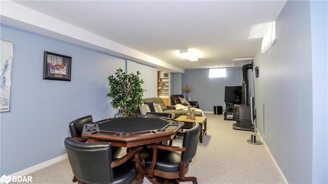 8 Tomlin Court, House detached with 3 bedrooms, 3 bathrooms and 6 parking in Barrie ON | Image 31