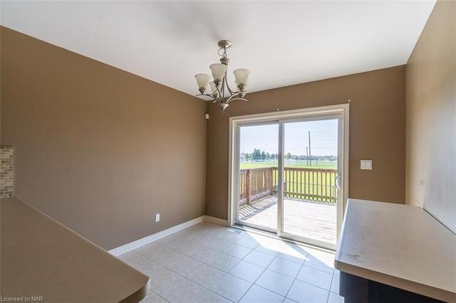 8532 Milomir Street, House detached with 3 bedrooms, 2 bathrooms and 3 parking in Niagara Falls ON | Image 12