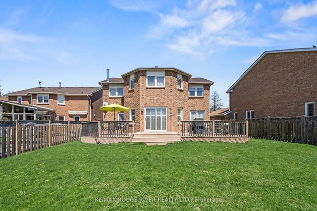 25 Drewbrook Crt, House detached with 4 bedrooms, 3 bathrooms and 8 parking in Whitby ON | Image 11