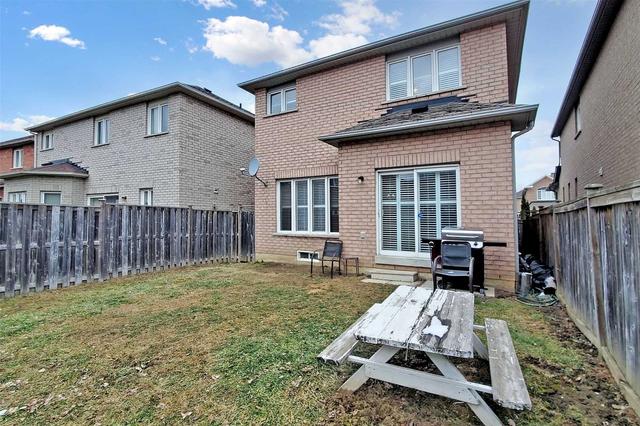 123 Goldenwood Cres, House detached with 3 bedrooms, 3 bathrooms and 3 parking in Markham ON | Image 32