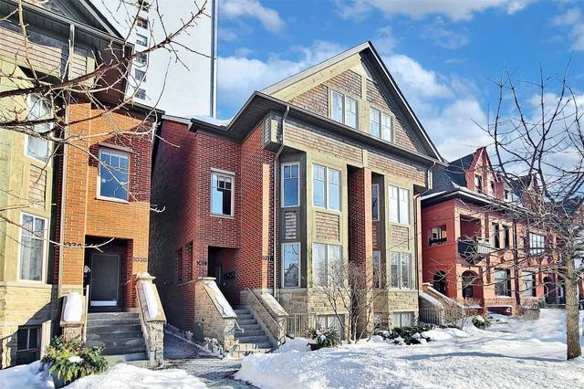101b Walmer Rd, Townhouse with 2 bedrooms, 3 bathrooms and 2 parking in Toronto ON | Image 12