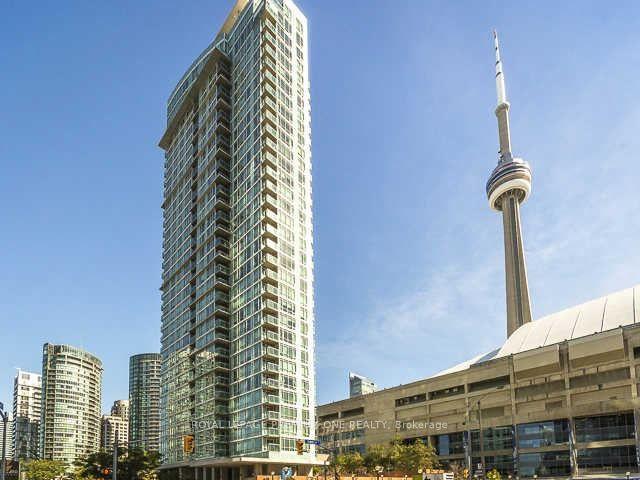3903 - 81 Navy Wharf Crt, Condo with 2 bedrooms, 3 bathrooms and 1 parking in Toronto ON | Image 1