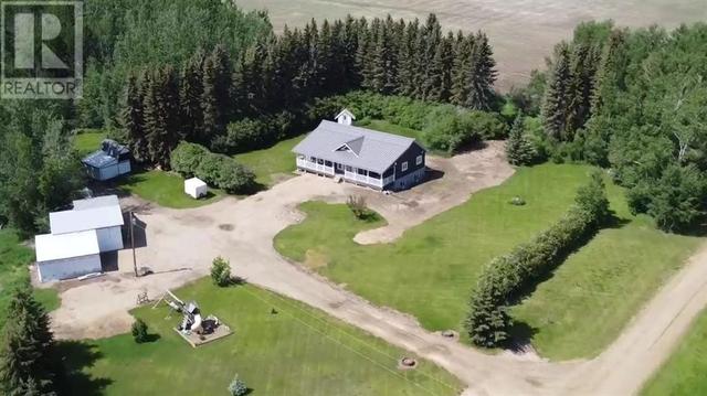 850036 Range Road 240, House detached with 2 bedrooms, 2 bathrooms and null parking in Northern Lights County AB | Card Image