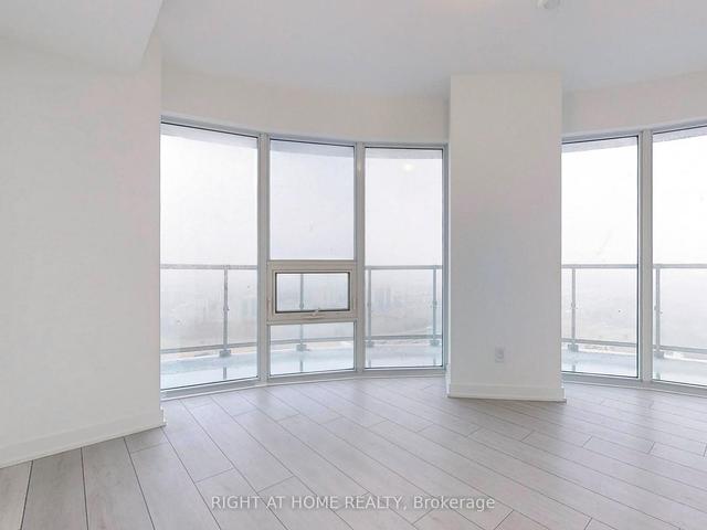3315 - 2031 Kennedy Rd, Condo with 2 bedrooms, 2 bathrooms and 1 parking in Toronto ON | Image 11
