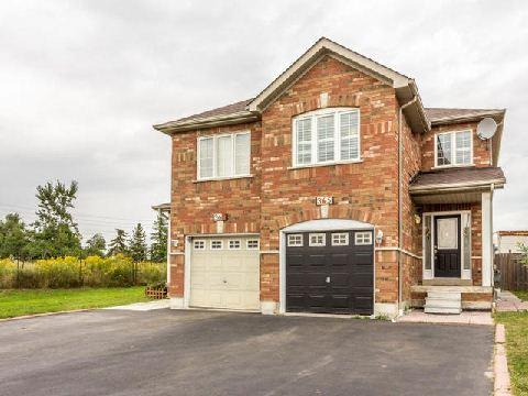 365 Oaktree Circ, House semidetached with 3 bedrooms, 4 bathrooms and 3 parking in Mississauga ON | Image 1