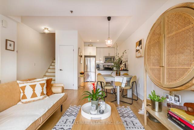 th25 - 284 Brock Ave, Townhouse with 2 bedrooms, 2 bathrooms and 1 parking in Toronto ON | Image 40