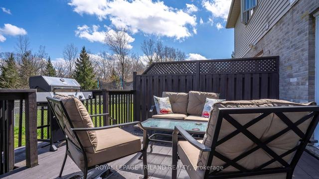 914 Shelborne St, House semidetached with 3 bedrooms, 4 bathrooms and 2 parking in London ON | Image 7