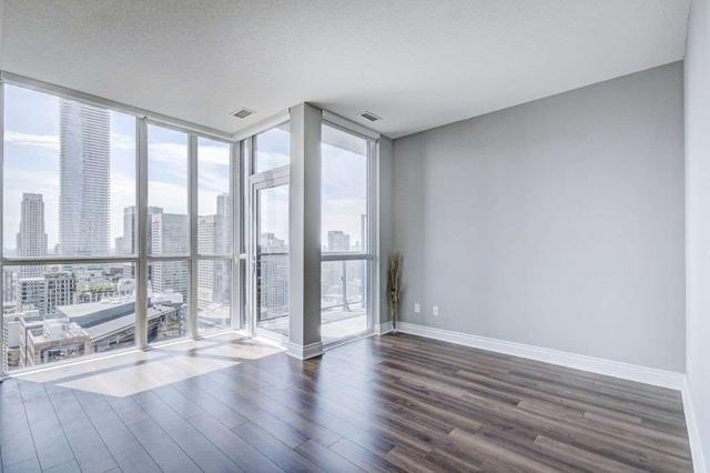 3408 - 28 Ted Rogers Way, Condo with 1 bedrooms, 1 bathrooms and 1 parking in Toronto ON | Image 5