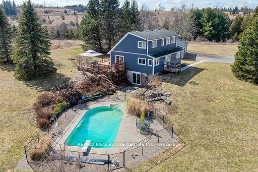 9433 10 Sideroad, House detached with 4 bedrooms, 3 bathrooms and 12 parking in Erin ON | Image 1