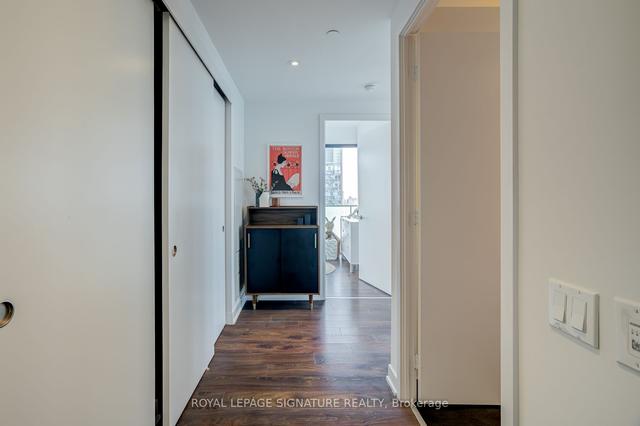 2710 - 185 Roehampton Ave, Condo with 2 bedrooms, 4 bathrooms and 1 parking in Toronto ON | Image 38