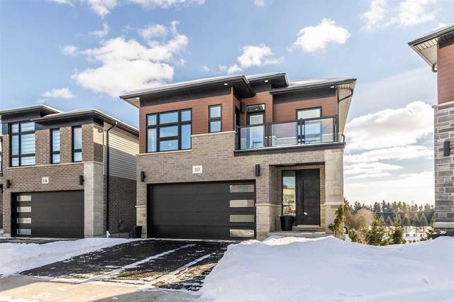 10 Ridgemount St, House detached with 4 bedrooms, 4 bathrooms and 4 parking in Kitchener ON | Image 35