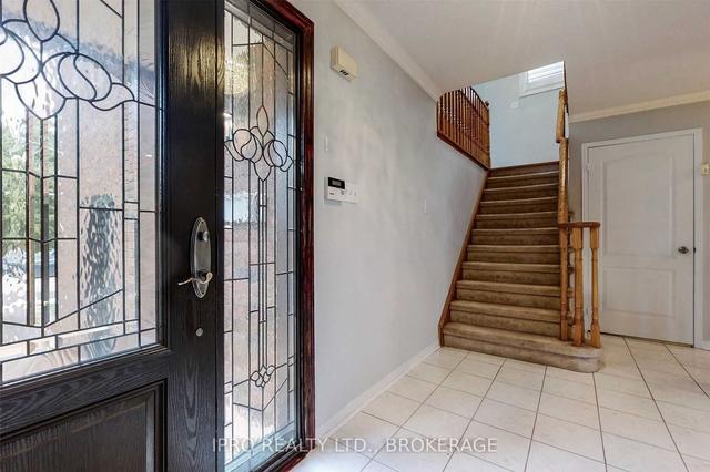 (upper) - 2937 Gardenview Cres, House detached with 3 bedrooms, 3 bathrooms and 3 parking in Mississauga ON | Image 28