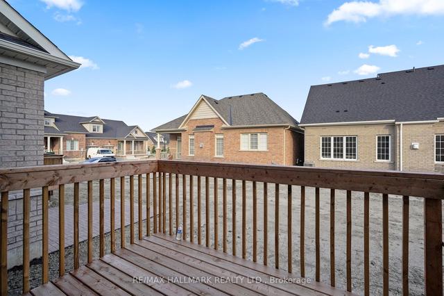 4 Clermiston Cres, Condo with 2 bedrooms, 3 bathrooms and 4 parking in Brampton ON | Image 33