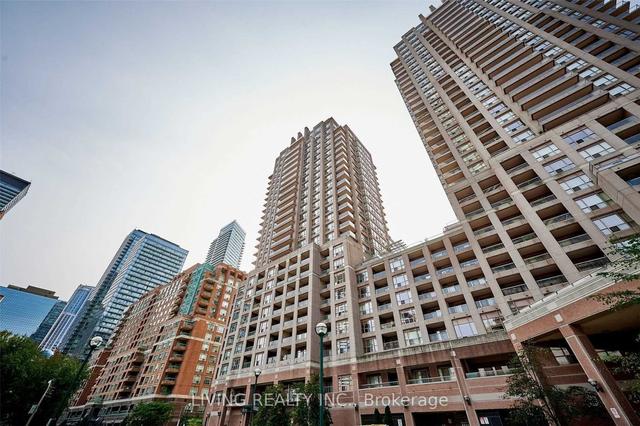606 - 909 Bay St, Condo with 1 bedrooms, 1 bathrooms and 1 parking in Toronto ON | Image 1