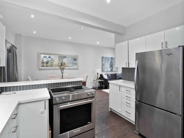 319 Jones Ave, House semidetached with 3 bedrooms, 2 bathrooms and 0 parking in Toronto ON | Image 8