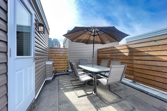 330 - 26 Douro St, Townhouse with 2 bedrooms, 2 bathrooms and 0 parking in Toronto ON | Image 21