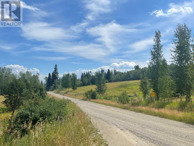 lot 13 Hyas Lake Fs Road, Home with 1 bedrooms, 1 bathrooms and null parking in Thompson Nicola P (Rivers and the Peaks) BC | Image 2