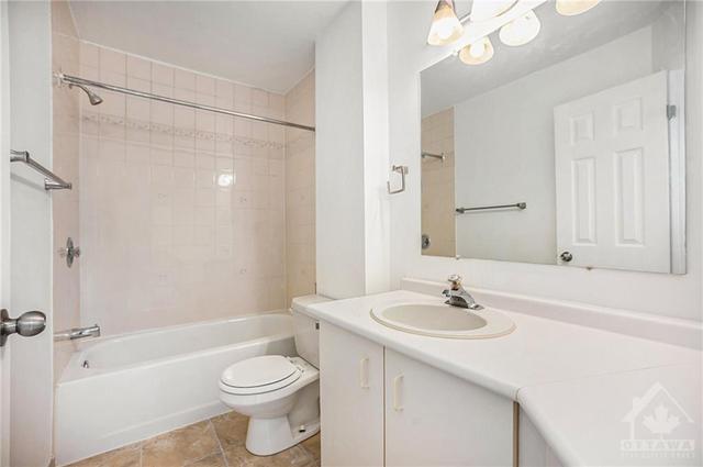 522 Lisgar Street, Townhouse with 2 bedrooms, 2 bathrooms and 2 parking in Ottawa ON | Image 16