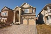 80 Pannahill Dr, House detached with 5 bedrooms, 4 bathrooms and 4 parking in Brampton ON | Image 2
