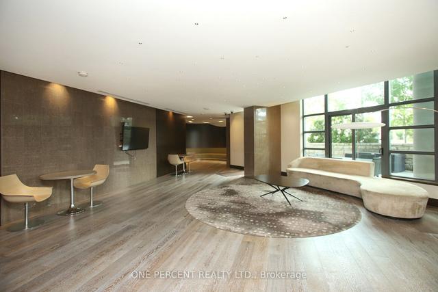 212 - 35 Brian Peck Cres, Condo with 2 bedrooms, 2 bathrooms and 1 parking in Toronto ON | Image 25