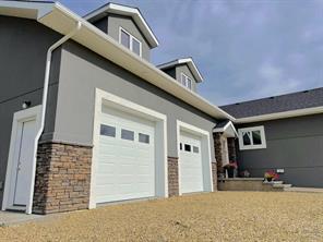 45129 Range Road 204, House detached with 5 bedrooms, 3 bathrooms and null parking in Camrose County AB | Image 45