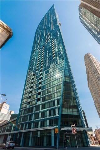 1707 - 8 The Esplanade, Condo with 1 bedrooms, 1 bathrooms and null parking in Toronto ON | Image 1