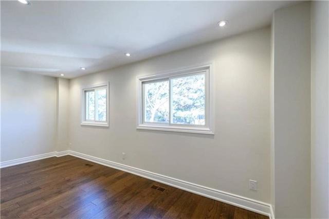 37 - 660 Oxford Rd, Townhouse with 3 bedrooms, 2 bathrooms and 1 parking in Burlington ON | Image 9