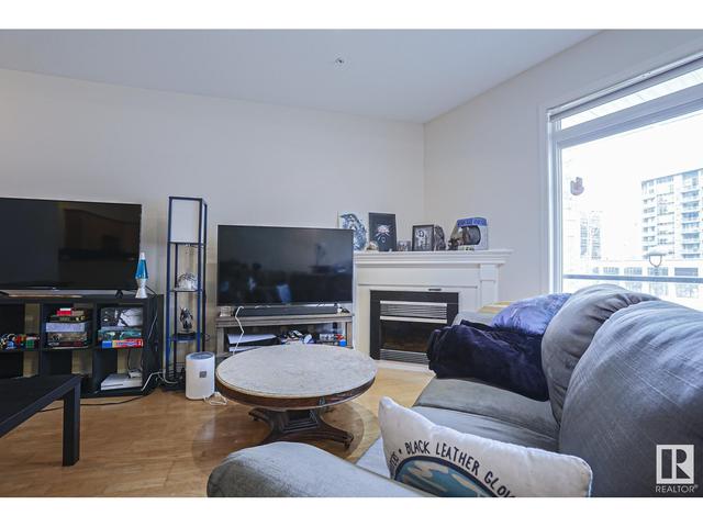 211 - 10033 110 St Nw, Condo with 2 bedrooms, 1 bathrooms and null parking in Edmonton AB | Image 7