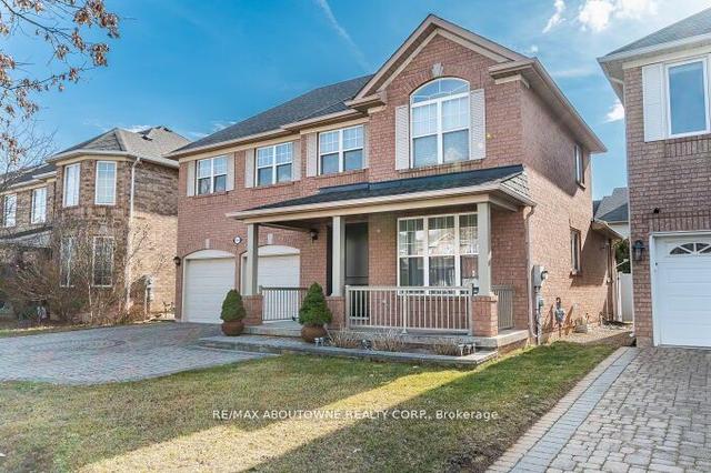 2434 Westoak Trails Blvd, House detached with 3 bedrooms, 4 bathrooms and 6 parking in Oakville ON | Image 23