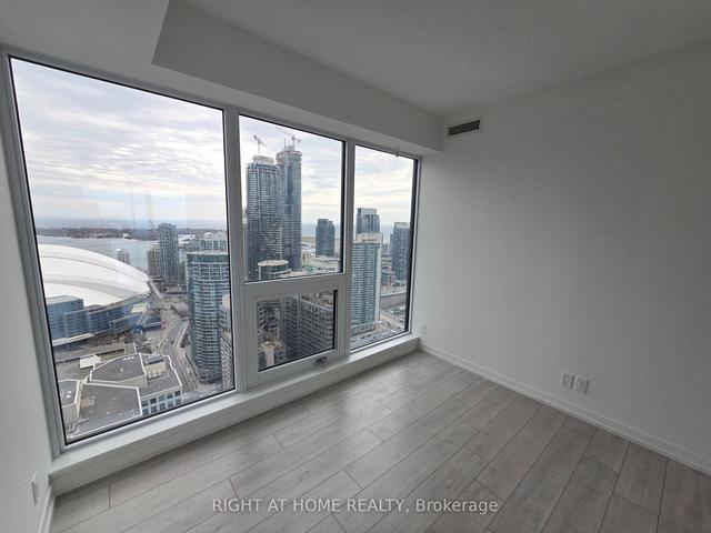 4302 - 55 Mercer St, Condo with 3 bedrooms, 2 bathrooms and 0 parking in Toronto ON | Image 30