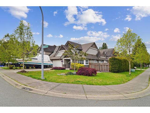 3395 272b Street, House detached with 4 bedrooms, 3 bathrooms and 4 parking in Langley BC | Image 2