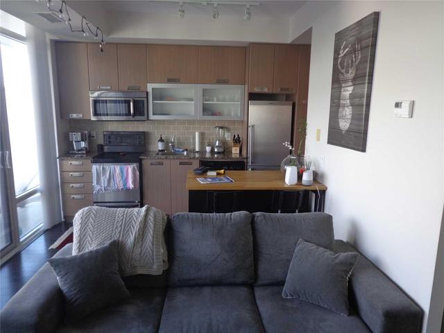 1009 - 90 Stadium Rd, Condo with 1 bedrooms, 1 bathrooms and 1 parking in Toronto ON | Image 3