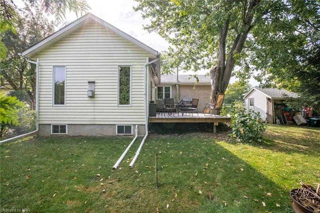 9 Silverdale Dr, House detached with 3 bedrooms, 2 bathrooms and 8 parking in St. Catharines ON | Image 19