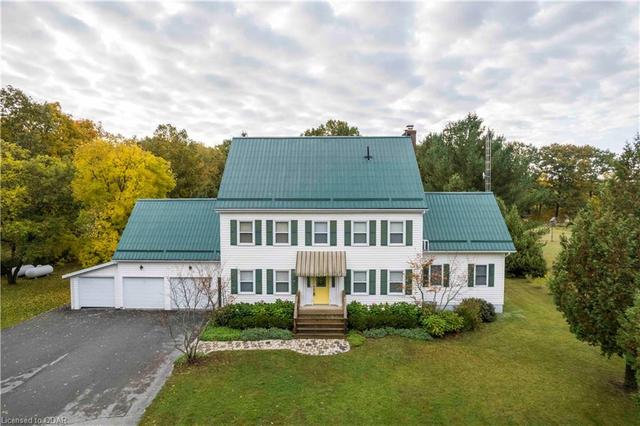 134 County 16 Road, House detached with 5 bedrooms, 2 bathrooms and 7 parking in Prince Edward County ON | Image 15