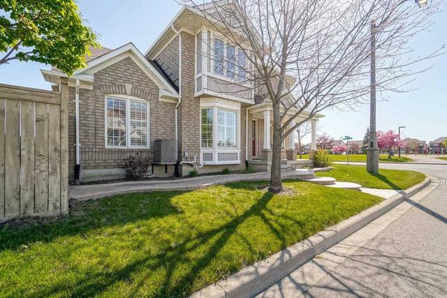 1 Lever Gate, House detached with 3 bedrooms, 3 bathrooms and 6 parking in Brampton ON | Image 37