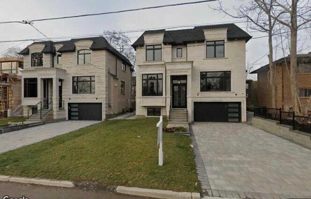 364 Greenfield Ave, House detached with 4 bedrooms, 2 bathrooms and 8 parking in Toronto ON | Image 3