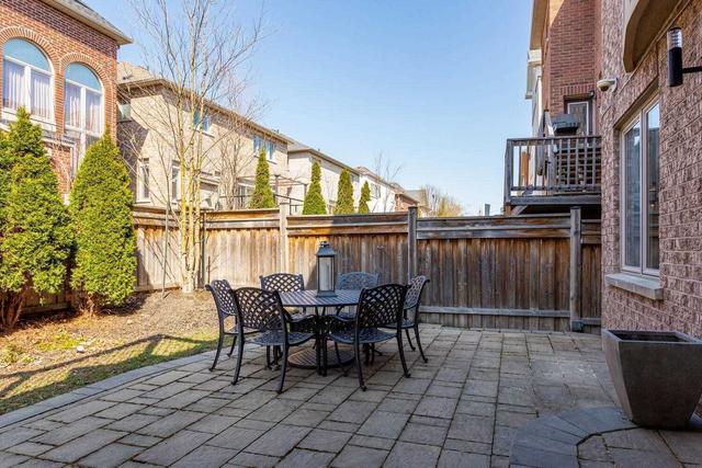 28 Chaiwood Crt, House detached with 4 bedrooms, 4 bathrooms and 6 parking in Vaughan ON | Image 27