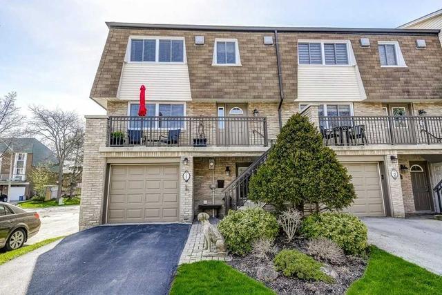 1 - 90 Sarah Lane, Townhouse with 3 bedrooms, 4 bathrooms and 2 parking in Oakville ON | Image 12
