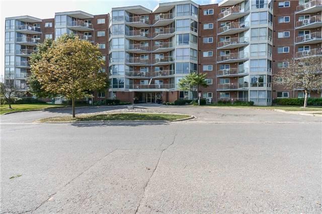 404 - 26 Hall Rd, Condo with 2 bedrooms, 2 bathrooms and 1 parking in Halton Hills ON | Image 1