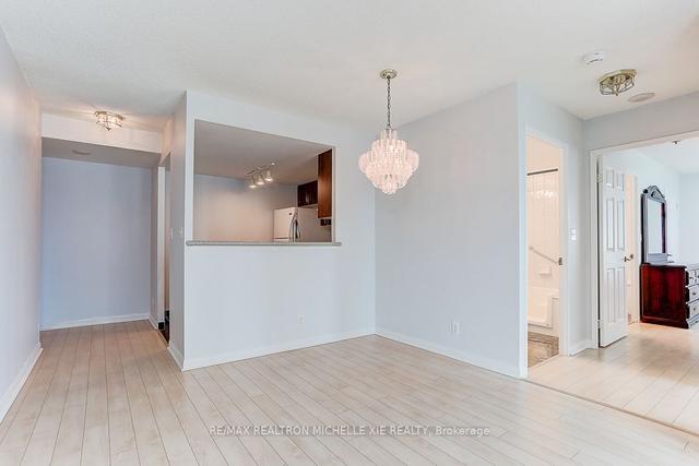 unit503 - 8 Lee Centre Dr, Condo with 2 bedrooms, 2 bathrooms and 1 parking in Toronto ON | Image 13