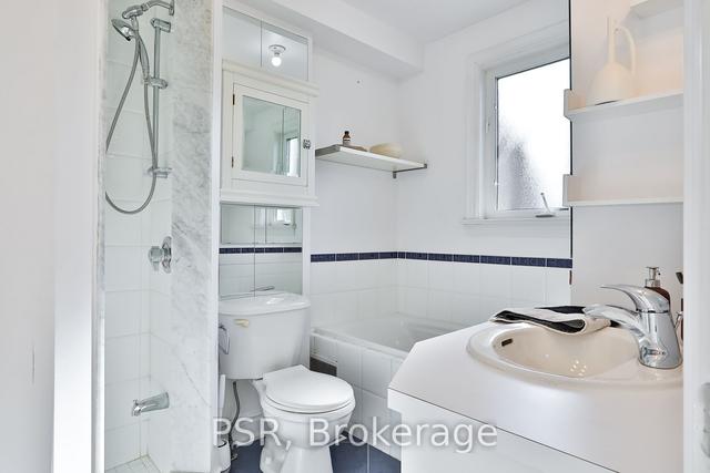 1003 College St, Townhouse with 3 bedrooms, 3 bathrooms and 1 parking in Toronto ON | Image 25