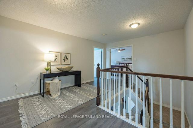 2340 Meadowgate Blvd, House detached with 4 bedrooms, 4 bathrooms and 4 parking in London ON | Image 14