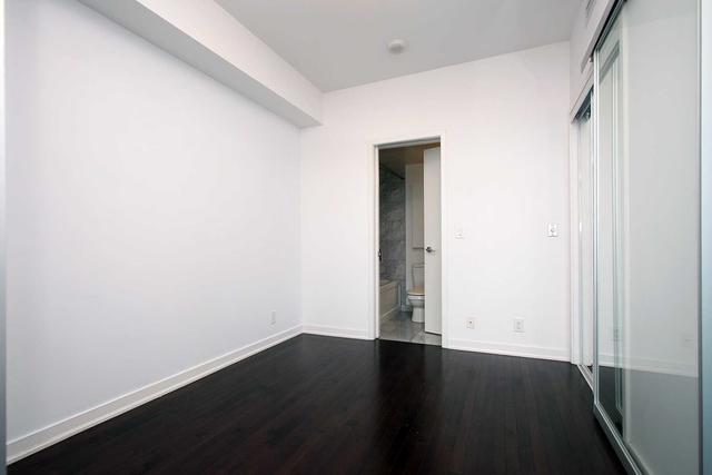 6312 - 14 York St, Condo with 1 bedrooms, 1 bathrooms and 1 parking in Toronto ON | Image 7