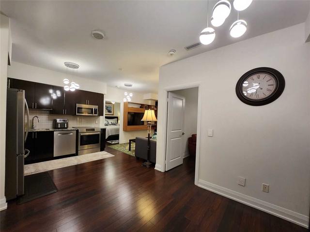 lph04 - 85 North Park Rd, Condo with 2 bedrooms, 2 bathrooms and 2 parking in Vaughan ON | Image 18
